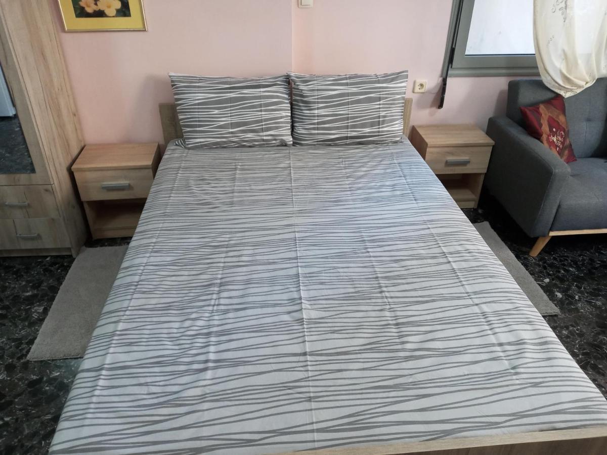 Apartament Hrysanthl